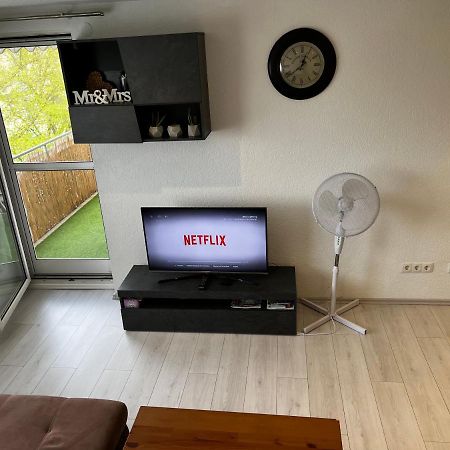 Moderne Wohnung Mit Bergblick Friedrichshafen Exterior photo